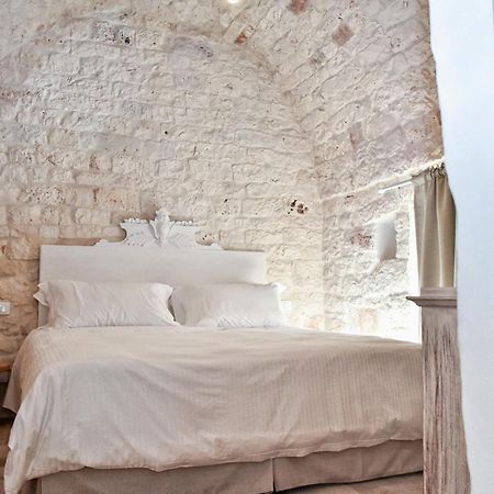 Borgo Santa Clara Apartment Cisternino Bagian luar foto