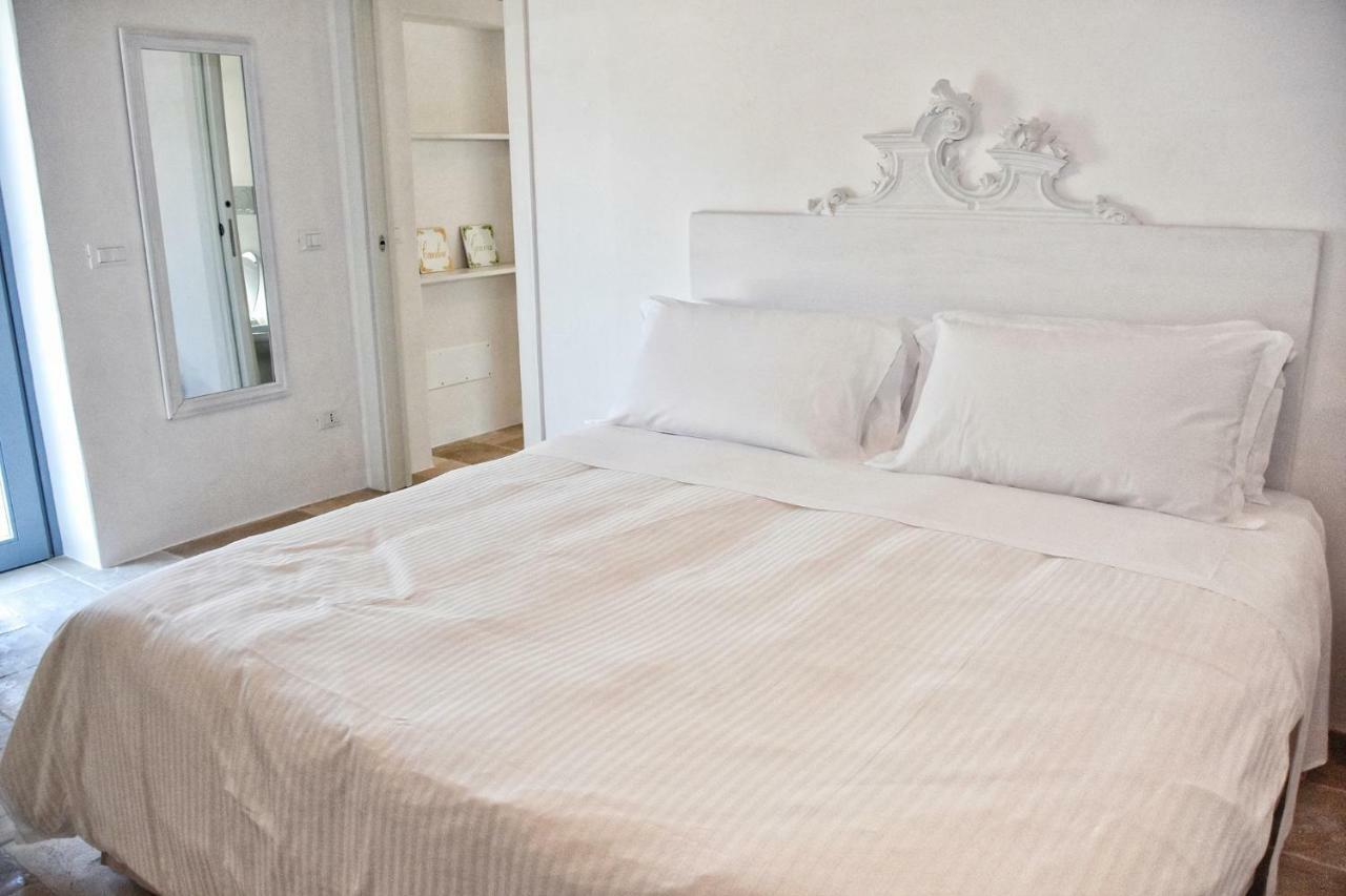 Borgo Santa Clara Apartment Cisternino Bagian luar foto