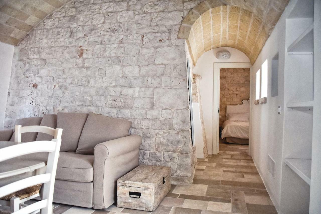 Borgo Santa Clara Apartment Cisternino Bagian luar foto