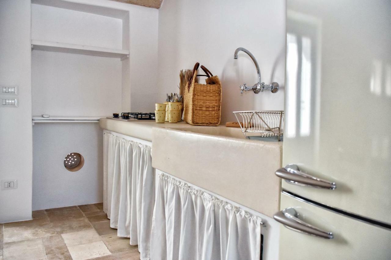 Borgo Santa Clara Apartment Cisternino Bagian luar foto