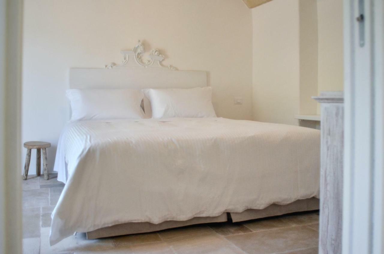 Borgo Santa Clara Apartment Cisternino Bagian luar foto