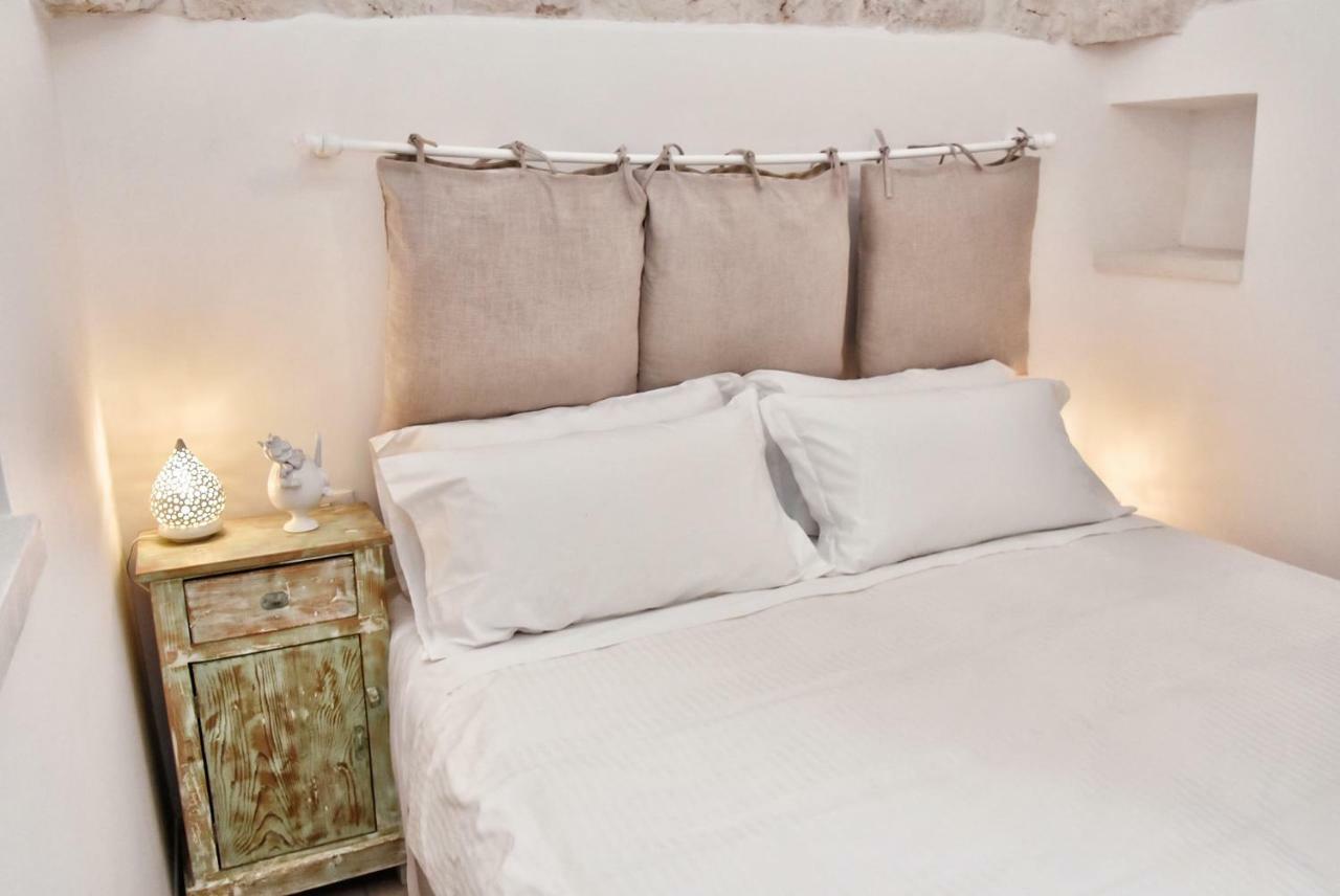 Borgo Santa Clara Apartment Cisternino Bagian luar foto