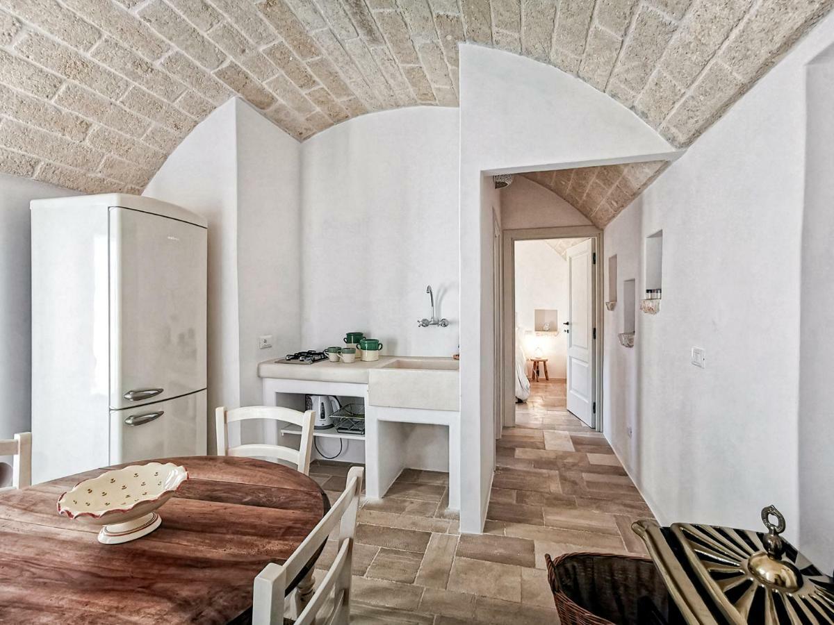 Borgo Santa Clara Apartment Cisternino Bagian luar foto
