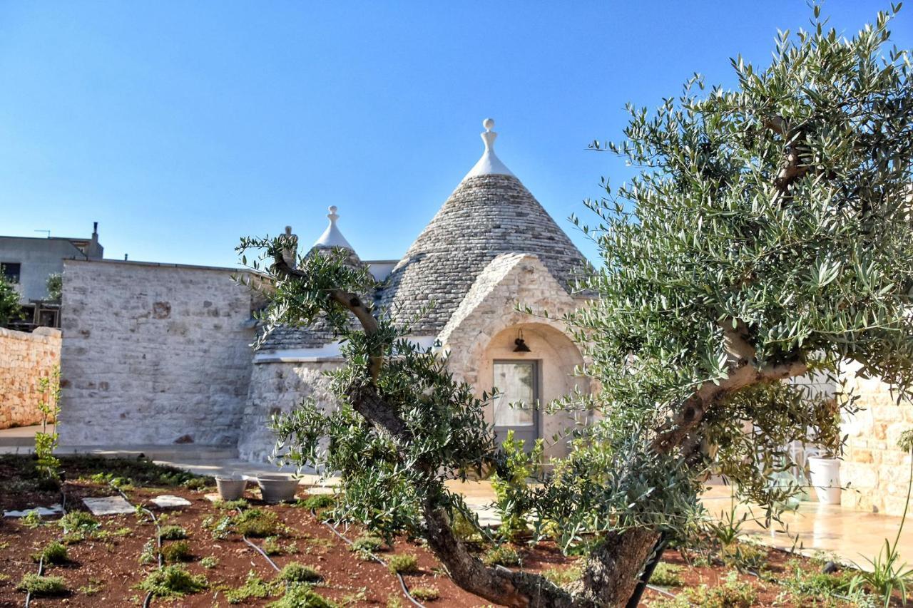 Borgo Santa Clara Apartment Cisternino Bagian luar foto