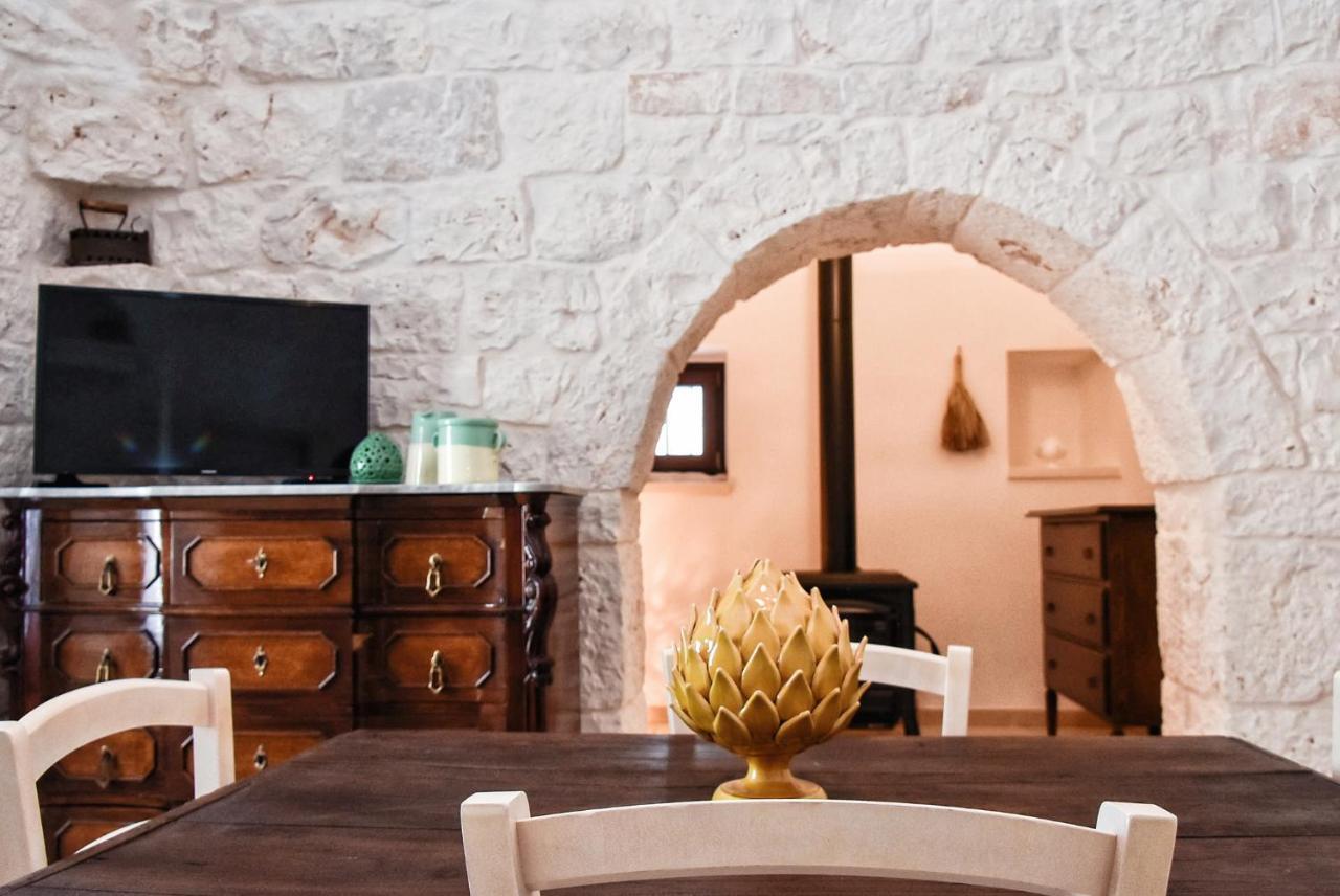 Borgo Santa Clara Apartment Cisternino Bagian luar foto