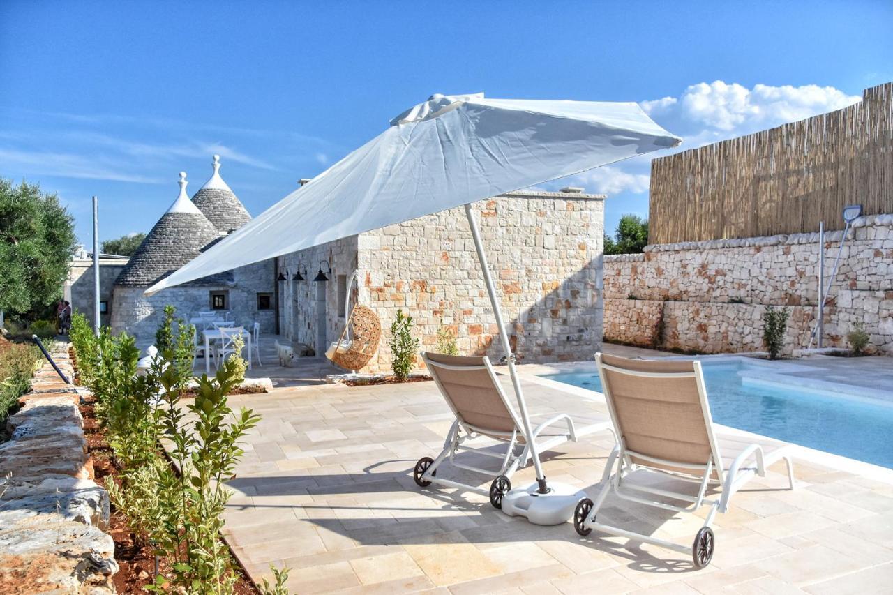 Borgo Santa Clara Apartment Cisternino Bagian luar foto